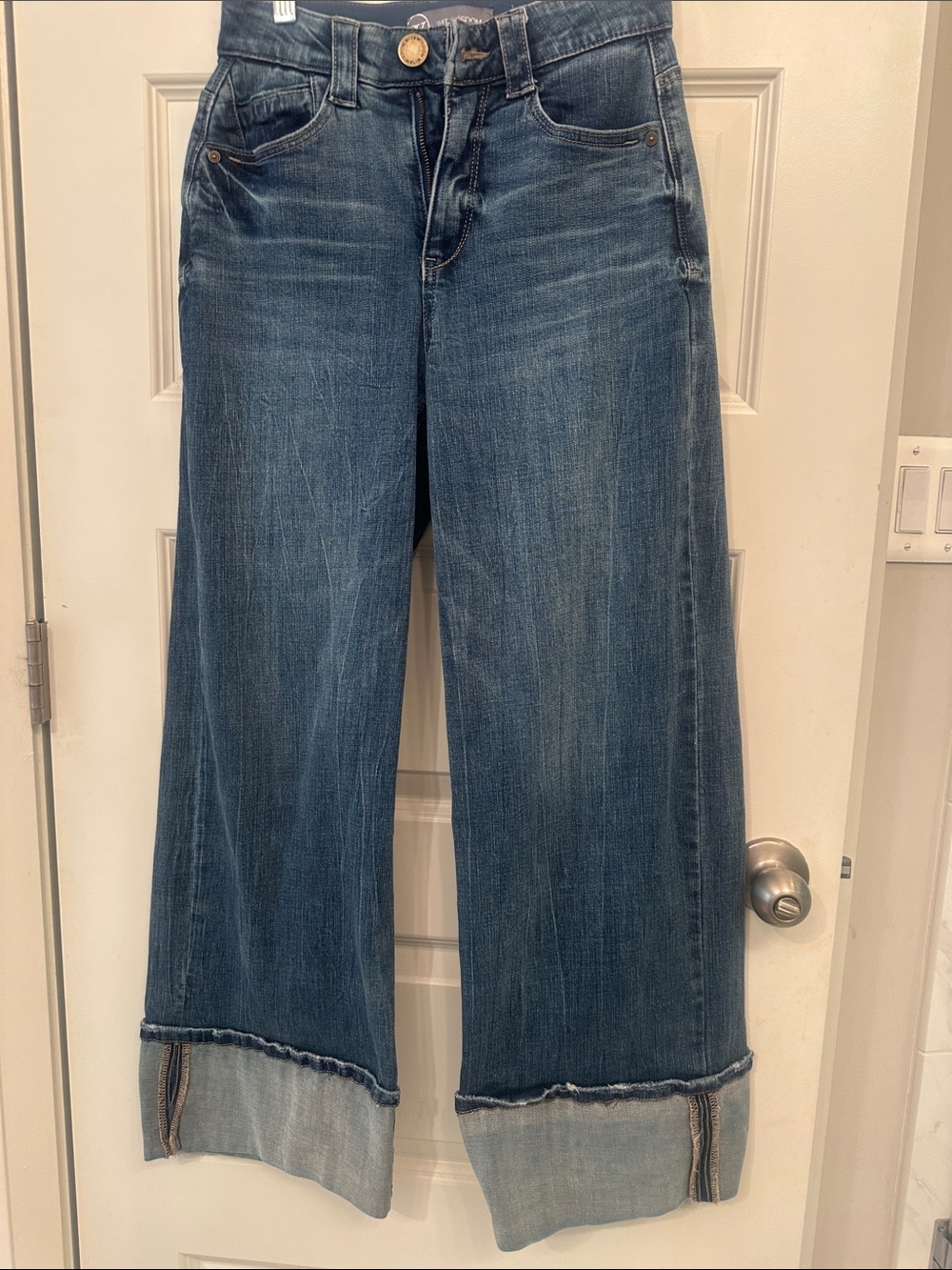 Wit & Wisdom Wide-Leg Jeans in Medium Blue with Cuffed Hem